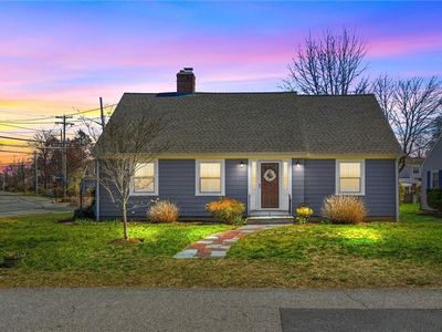 2 Duncan Rd E, Rumford, RI, 02916