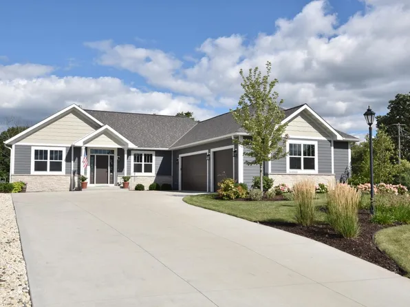 W184N8808 Duke STREET, Menomonee Falls, WI 53051