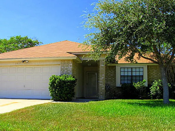3037 Twin Creek Dr, Corpus Christi, TX 78414