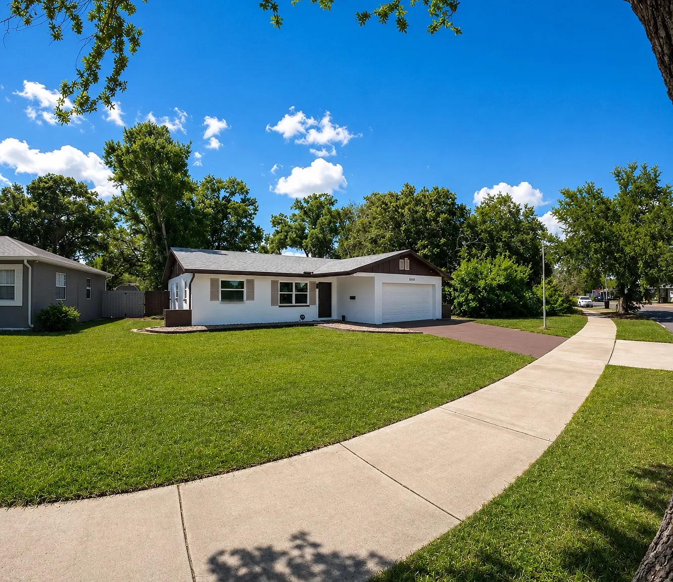 3 bed, 1318 sqft, $3,500 — Photo 1