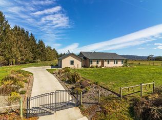 117 Table Bluff Rd, Loleta, CA 95551