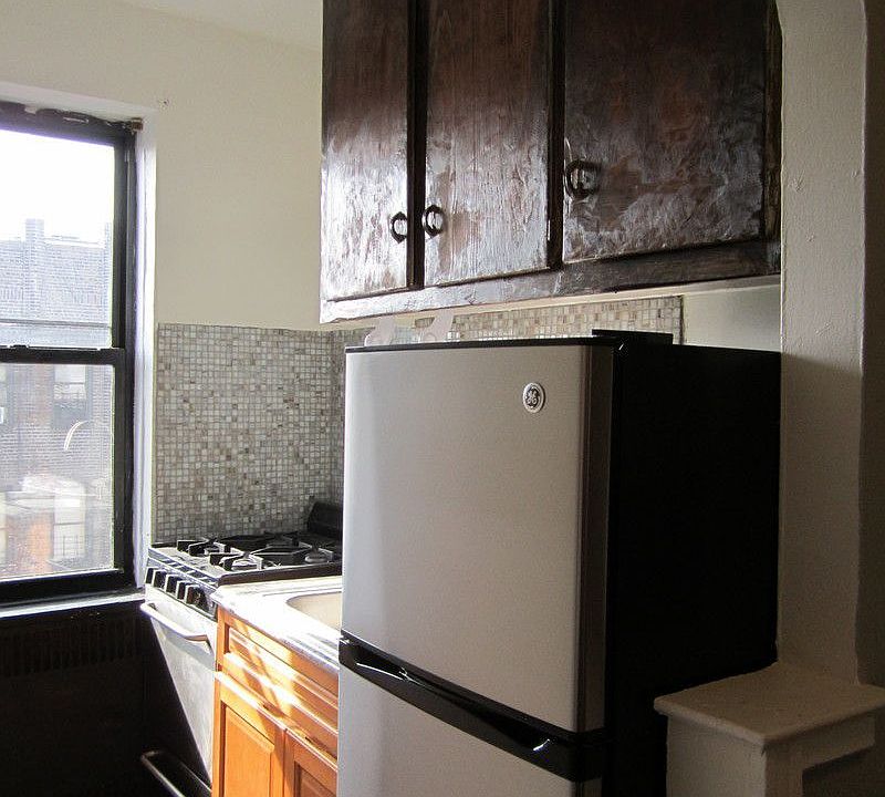 1st image of 55 E 196th St APT 6B