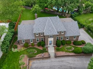 8718 Mission Rd, Prairie Village, KS 66206