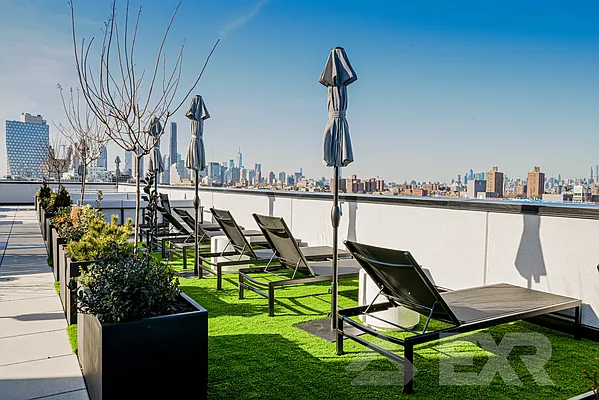 Rented by EXR | media 16