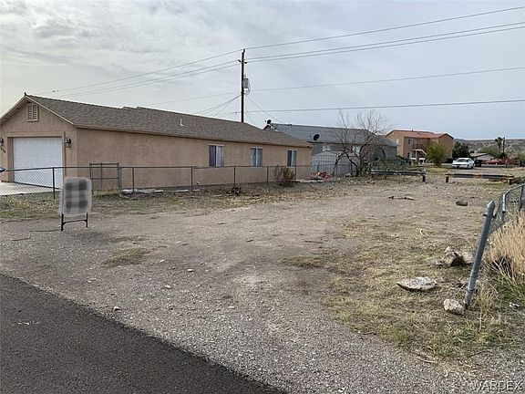3rd image of 1831 Del Norte Dr