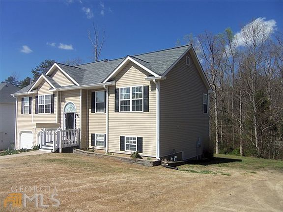 3rd image of 6180 Queensdale Dr