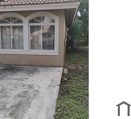 4 bed, $4,100 — Photo 3