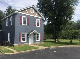 174 W Tomlin Station Rd APT 4, Mickleton, NJ 08056