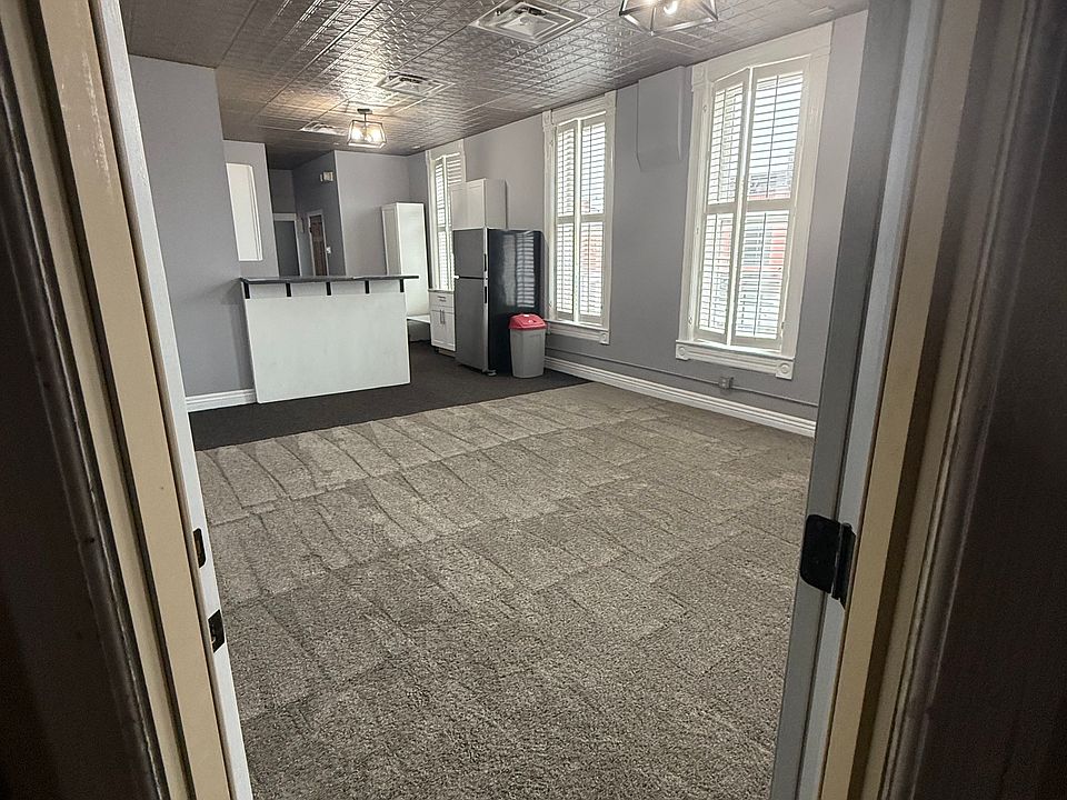 1st image of 101 S 6th St #1