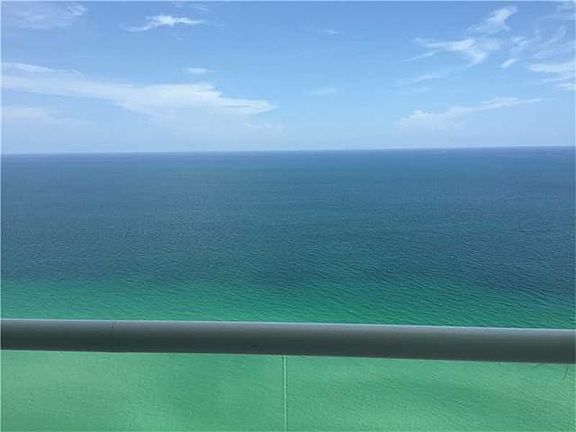 3rd image of 16051 Collins Ave APT 2602