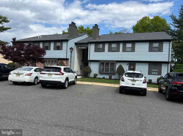 4 Edward Rutledge Bldg, Blackwood, NJ 08012