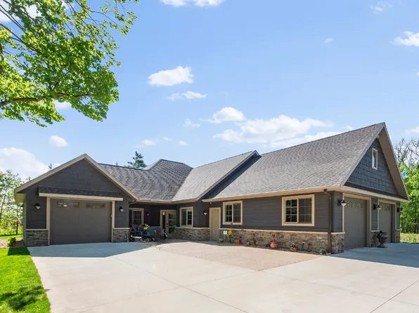 491 Old Glory Dr NE, Alexandria, MN 56308