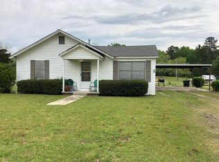 246 Cole Rd, Columbus, MS 39702