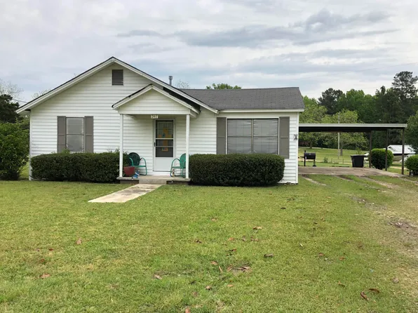 246 Cole Rd, Columbus, MS 39702