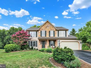 35 Mellowbrook Dr, Sinking Spring, PA 19608