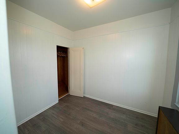 4th image of 20-44 46th St #2BB