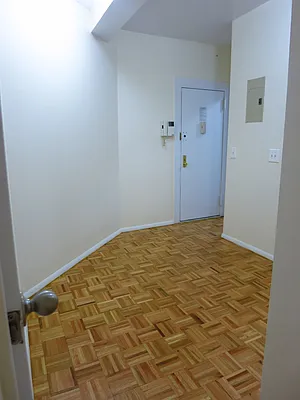 Rented by City & Suburban | media 9