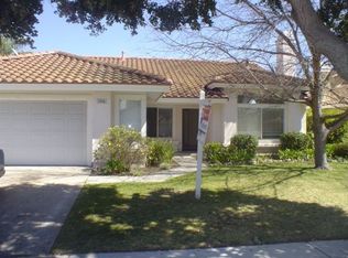 2406 Grapevine Dr, Oxnard, CA 93036