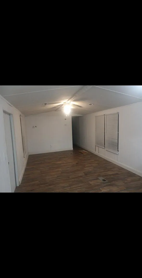 2 bed, 924 sqft, $895 — Photo 3