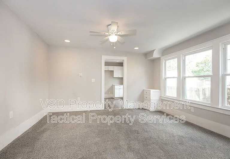 3692 E 147th St #DOWN — Photo 13