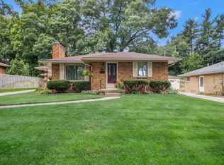1453 Kenan Ave NW, Grand Rapids, MI 49504