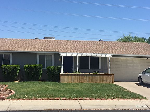 5th image of 2912 E Villa Theresa Dr