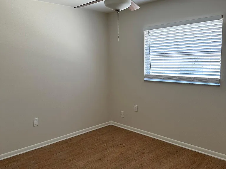Bedroom #1