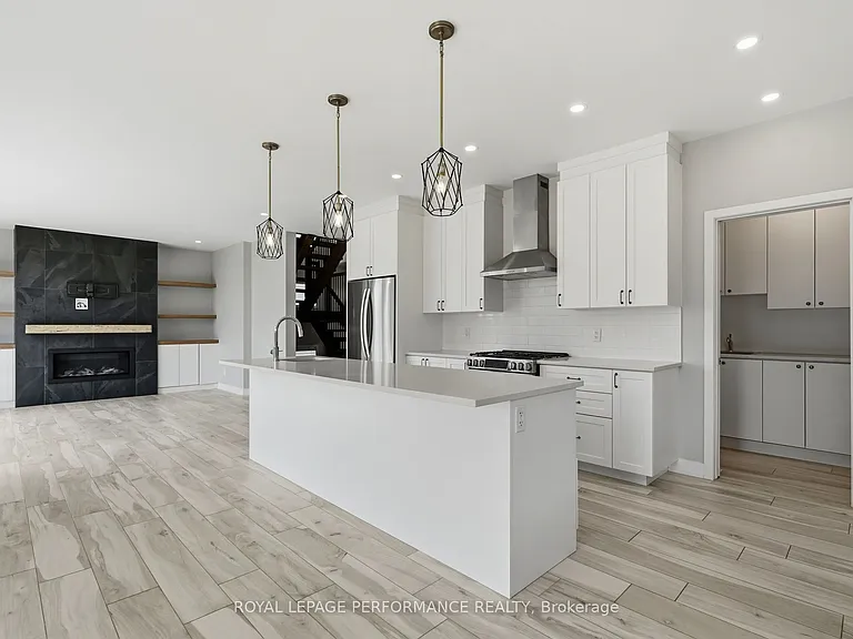 504 Barrage St — Photo 6
