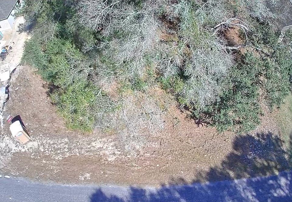 1st image of 7867 N Creek Way