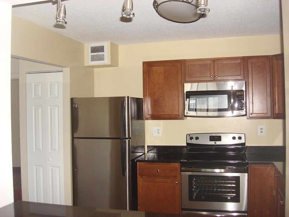 1st image of 8340 Greensboro Dr APT 516