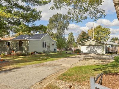 32808 South Lakeshore DRIVE, Burlington, WI, 53105