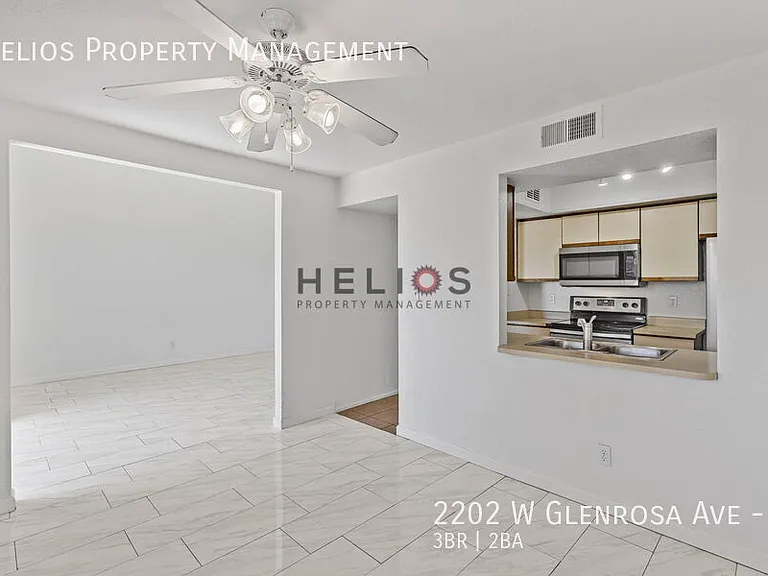 2202 W Glenrosa Ave #3 — Photo 6