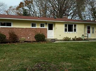 157 Cushing Rd, Warwick, RI 02888