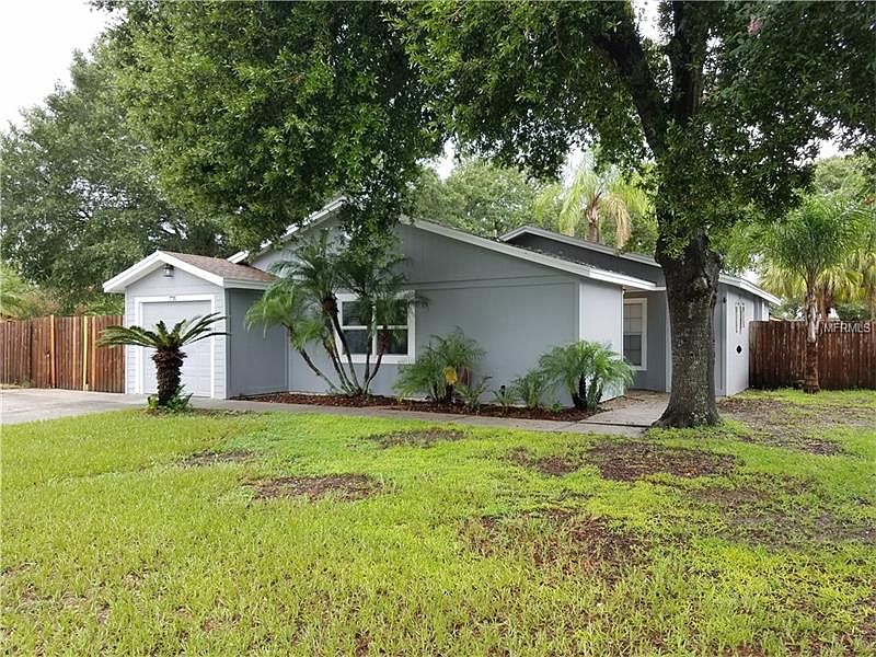 1st image of 775 Spicewood Dr