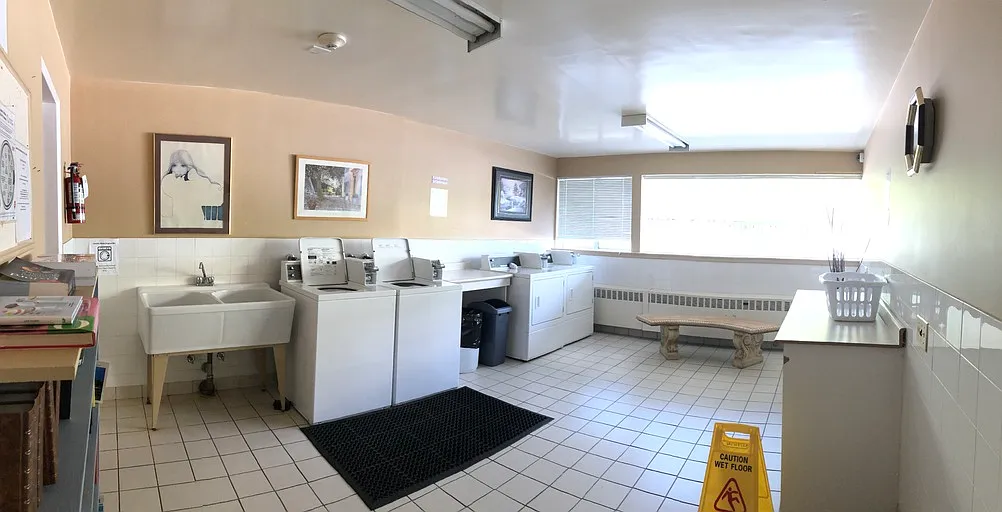 1 bed, 1.0 bath, 720 sqft, $2,450 — Photo 3