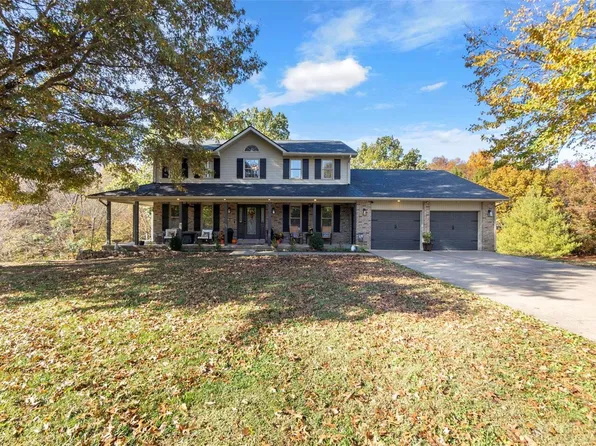 409 Oak Forest Dr, Jackson, MO 63755