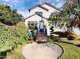 46 Saint Albans Pl, Staten Island, NY 10312