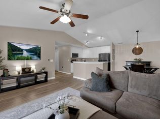 756 Hidden Springs Dr, Lewis Center, OH 43035