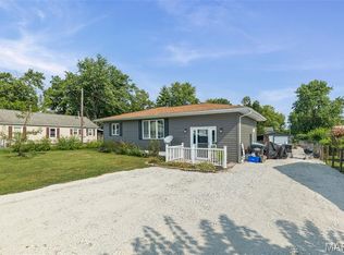 227 Dorothy St, Moro, IL