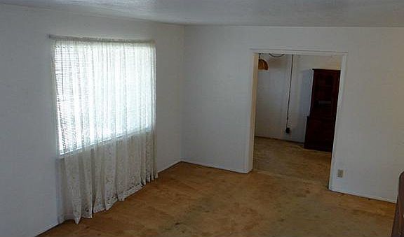 5th image of 5705 Sanders Ave #1