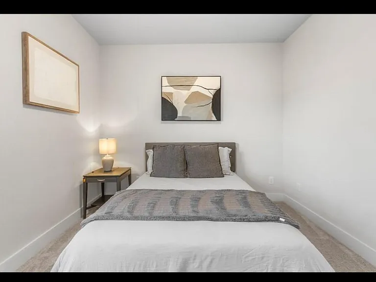 4681 Bellfort St #B — Photo 15