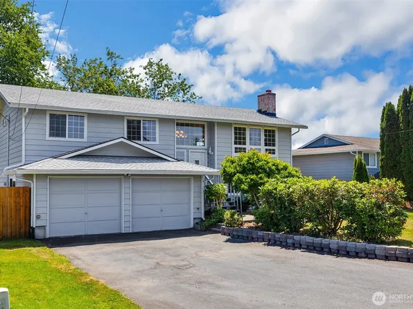 6308 98th Place NE, Marysville, WA 98270