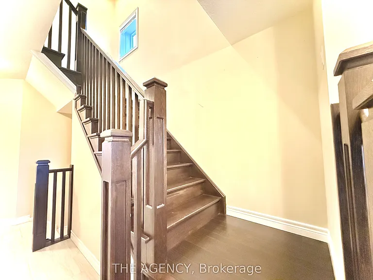 20 Drone Cres — Photo 22