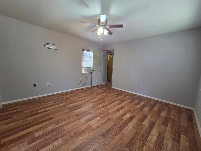 22884 Oakmont Dr — Photo 24