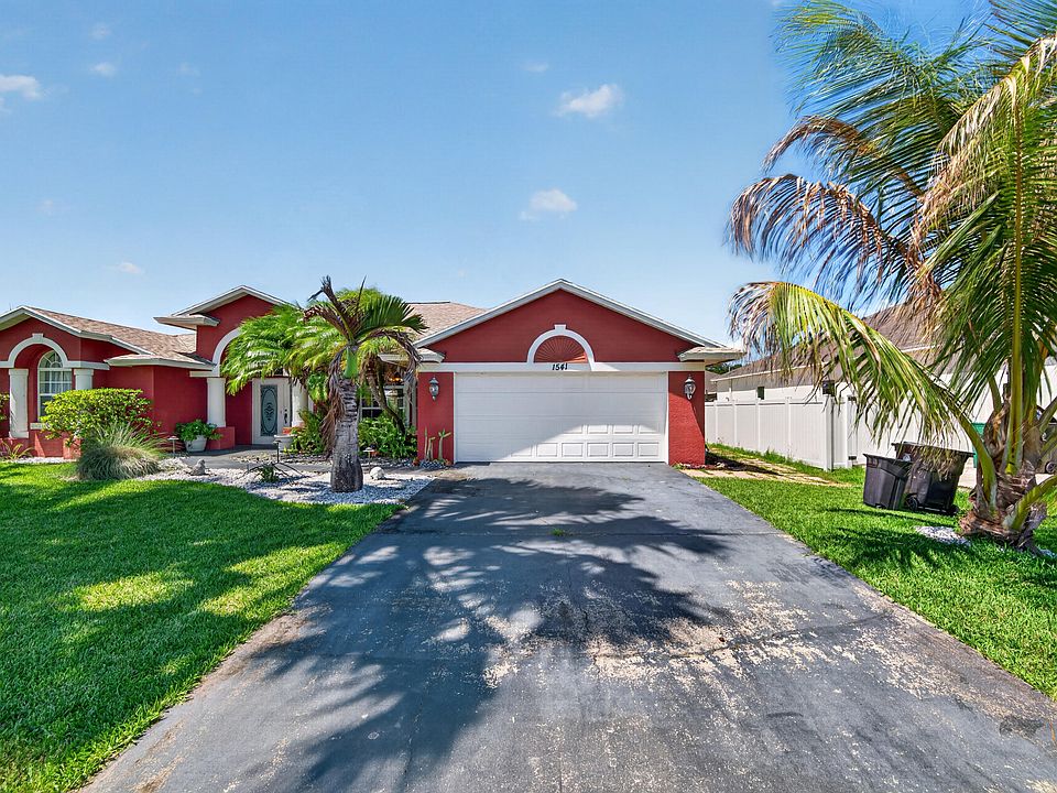 1st image of 1541 SW Underwood Avenue