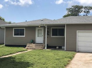 327 Park St, Imperial, NE 69033