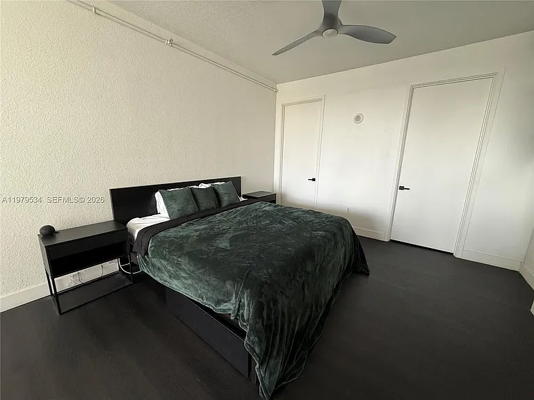 150 E Robinson St #205 — Photo 14
