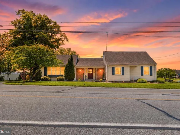7666 Lincoln Hwy, Abbottstown, PA 17301