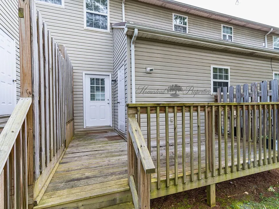 Porch_11182024