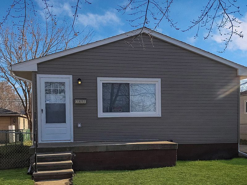 1st image of 3851 11th St